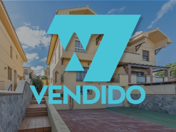 pareado alhaurin vendido