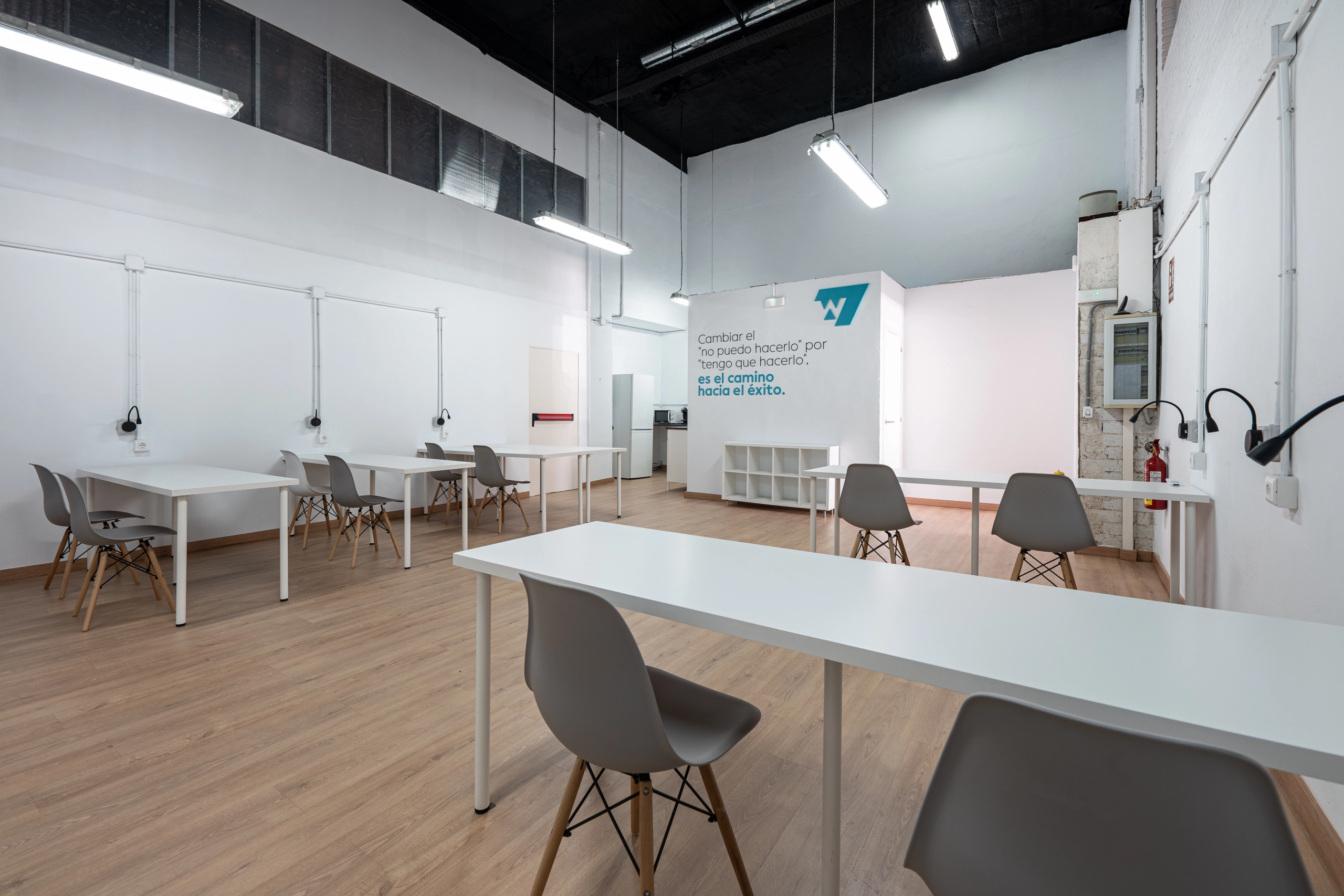 301020 SESION OFICINA 04 scaled