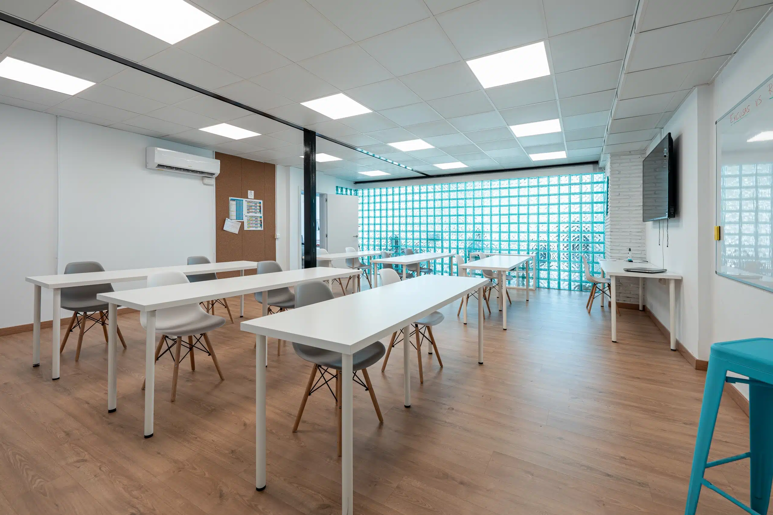 301020 SESION OFICINA 60 scaled